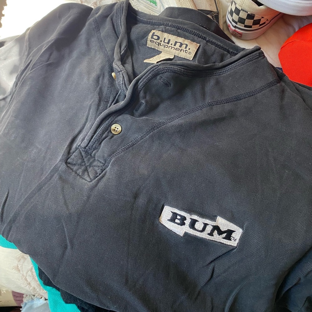 Long sleeve B.U.M shirt